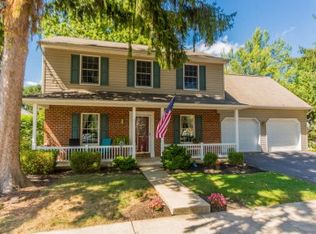 302 W Ferdinand St, Manheim, PA