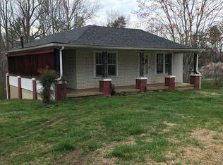 780 Oakcrest Cir, Bassett, VA 24055