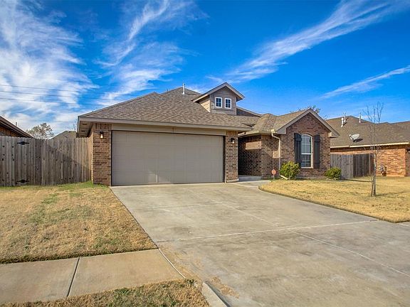3rd image of 3809 Brougham Way
