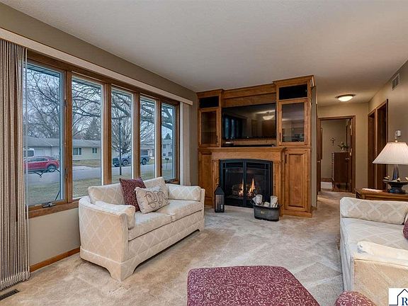 3rd image of 1536 James Dr