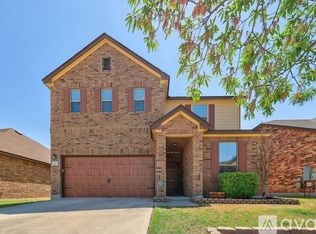 805 Water Hyacinth Loop, Leander, TX 78641
