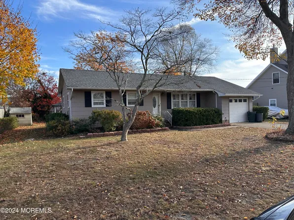 473 Admiral Road, Lacey, NJ 08734