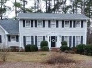 2132 Mountain Creek Dr, Stone Mountain, GA 30087