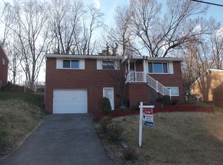 655 Debaldo Dr, West Mifflin, PA