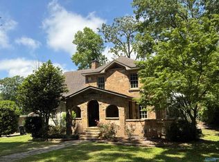 202 Uriah Ave, Gadsden, AL 35904