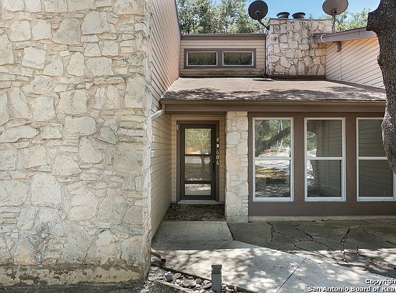 5th image of 4606 Shavano Woods St