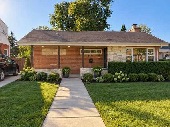 1442 Suffolk Ave, Westchester, IL 60154