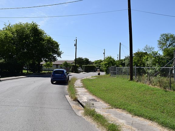 4th image of 6603 Marcum Dr