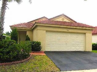 1160 Cedar Falls Dr, Weston, FL 33327