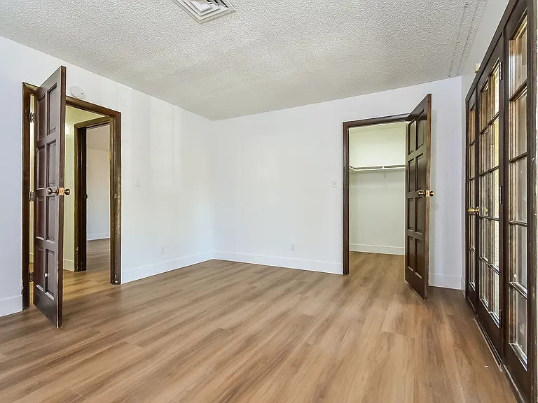 2413 Plaza Del Grande — Photo 23