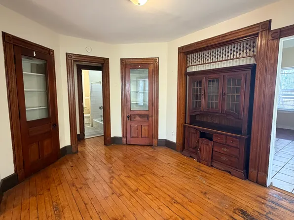 331 Edgewood Ave #A, New Haven, CT 06511