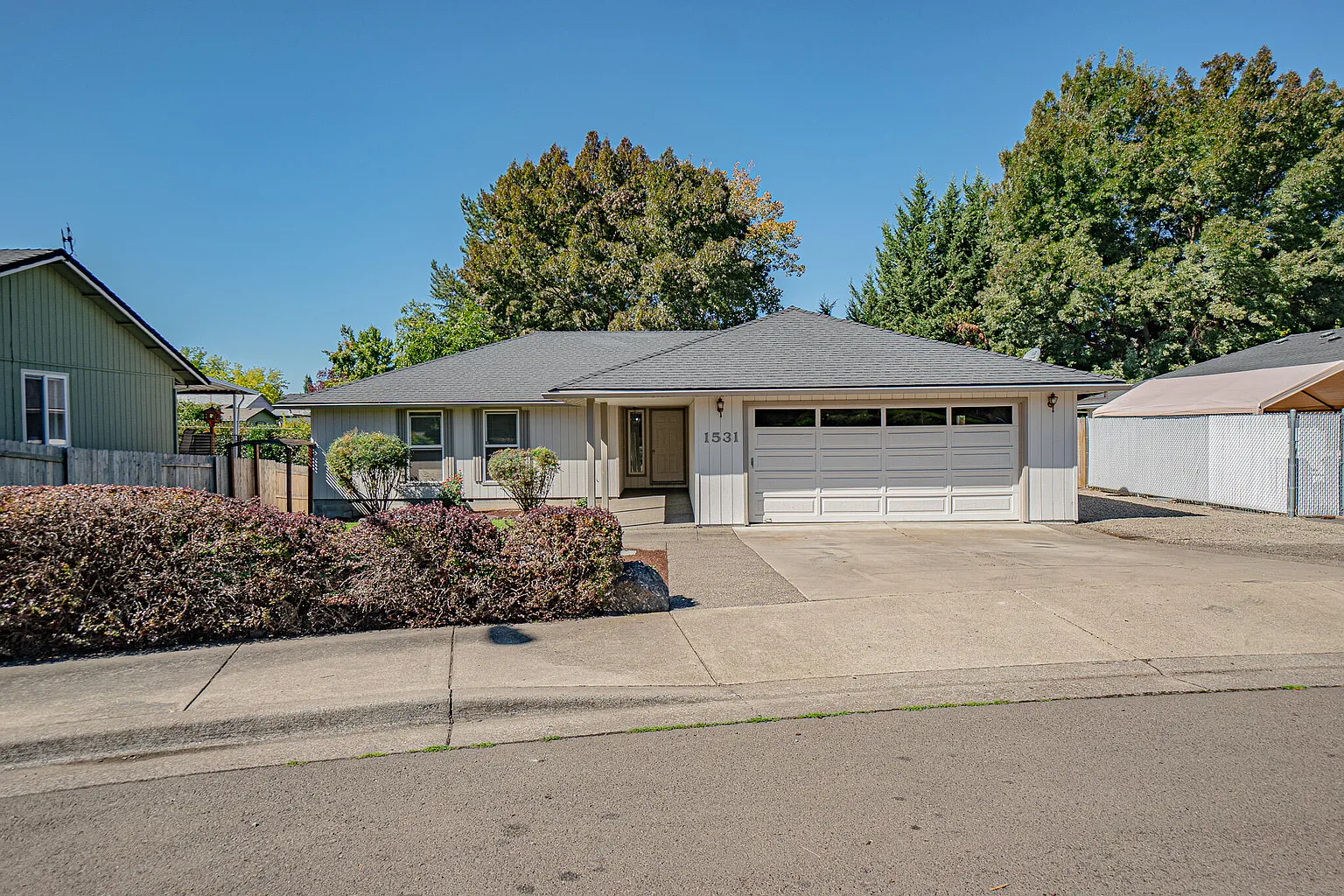 1531 N Modoc Ave photo 1