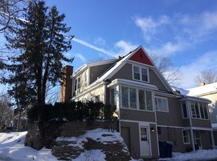 406 5th St, Traverse City, MI 49684