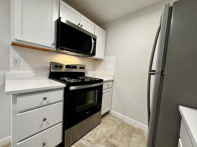 532 Lilac Ln — Photo 5