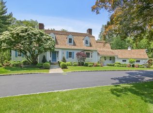 566 Weed St, New Canaan, CT 06840