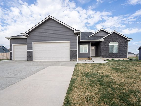 3rd image of 2124 Huntwood Dr