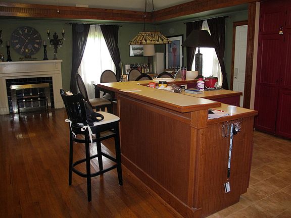 Dining room area