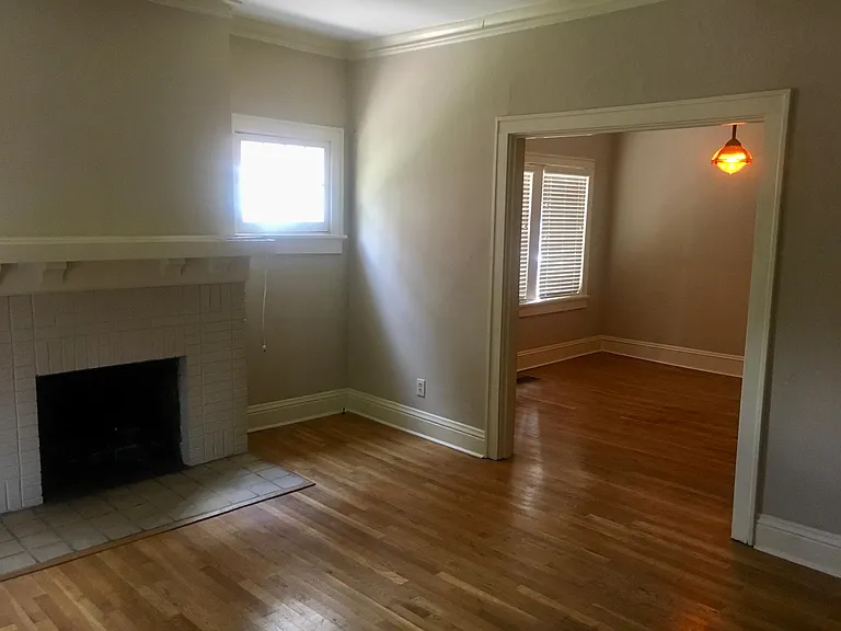 334 N McLean Blvd #2 — Photo 15