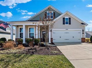 5050 Garnet Hill Dr, Clemmons, NC 27012