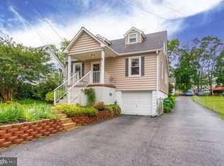 7356 Montgomery Rd, Elkridge, MD 21075