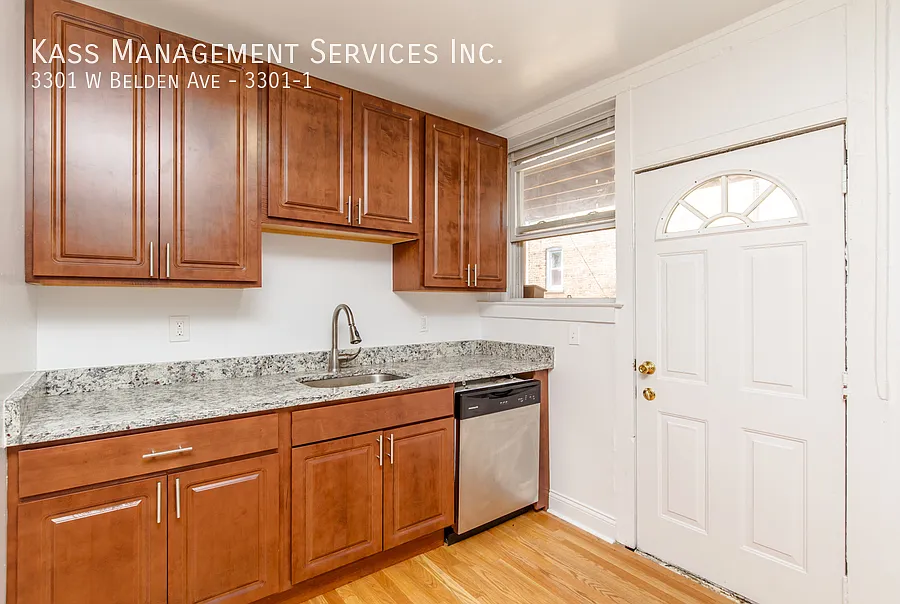 Building Photo - 3301 W Belden Ave #1