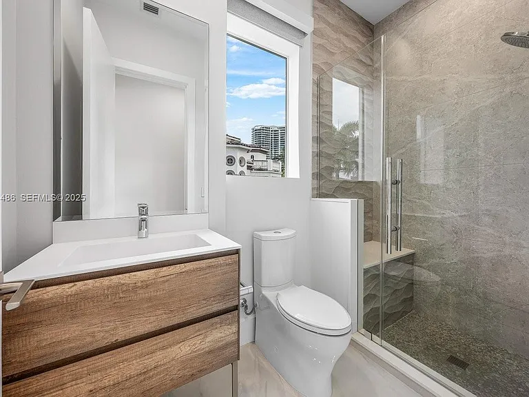 3912 Island Estates Dr — Photo 31