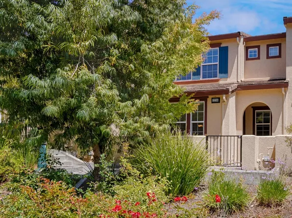 2216 Bell Flower Lane, Santa Rosa, CA 95404