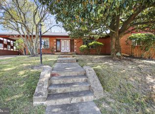 1776 Sycamore St NW, Washington, DC
