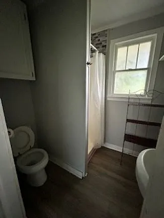 208 Tours St — Photo 16