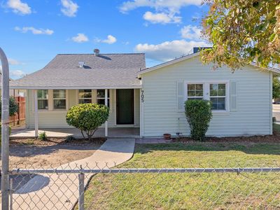 705 S Victoria Street, Tulare, CA, 93274