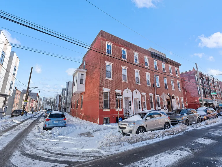 1319 N 19th St #1 — Photo 3