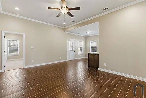 3 bed, 1265 sqft, $1,525 — Photo 4