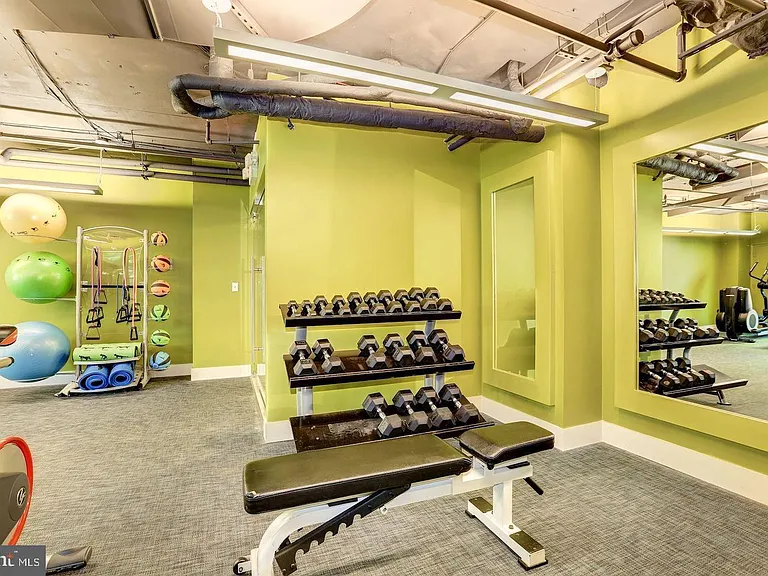 7500 Woodmont Ave #S712 — Photo 43