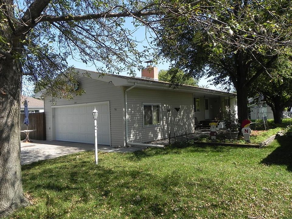 1st image of 2421 N Grand Island Ave