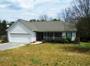 150 Queens Cove Way, Whispering Pines, NC 28327