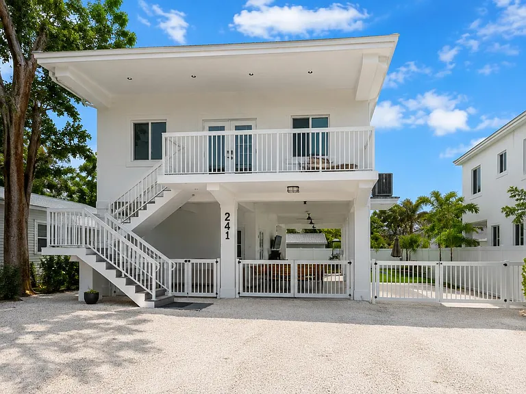 241 Hispanola Rd — Photo 2