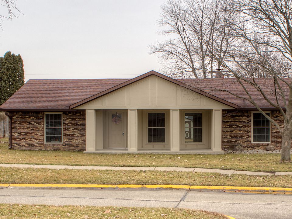 1st image of 1231 Oak Ln