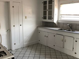 2106 Murray Hill Rd APT 3, Cleveland, OH 44106