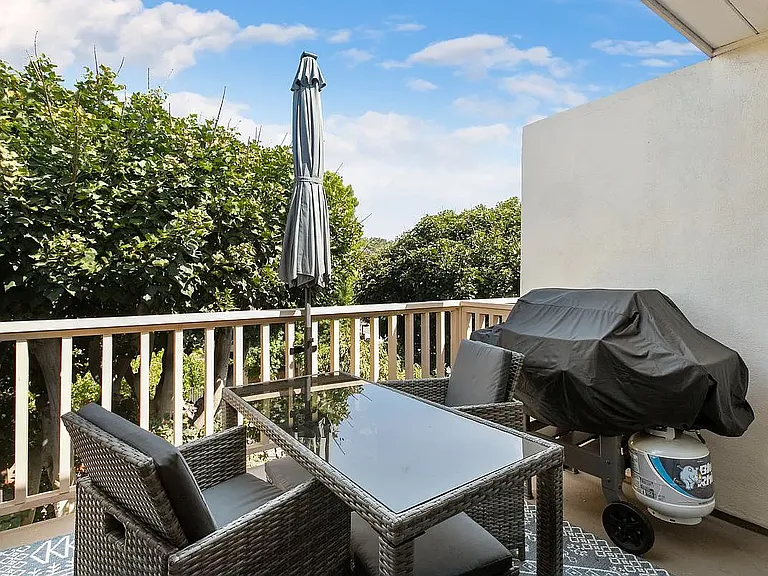 573 S Sierra Ave #6 — Photo 33