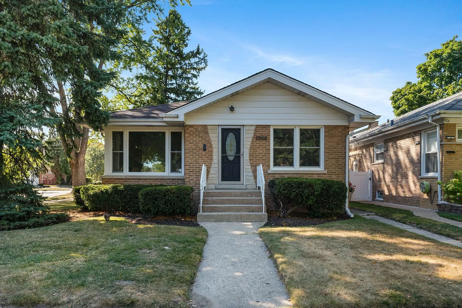 7500 Lowell Ave photo 1