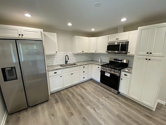 5th image of 18708 Baker Ave