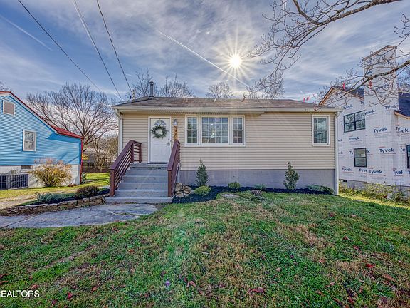 2nd image of 3206 Boright Dr