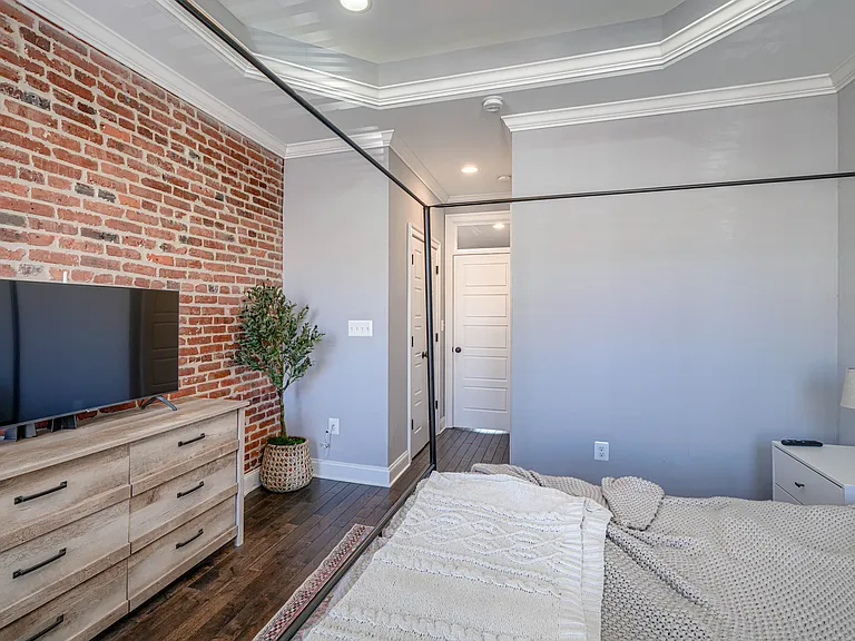 631 S Eaton St — Photo 19