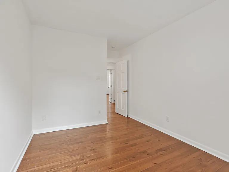 707 Quincy St NW — Photo 20