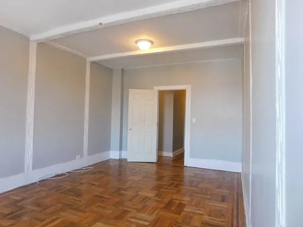 2010 Powell Avenue image 3 of 6