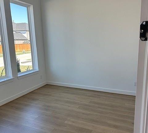 7th image of this home