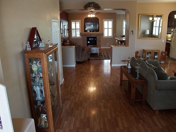 4th image of 300 Lockeford Springs Ct.