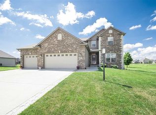 2830 W Lake Trail Ct, Dunlap, IL 61525