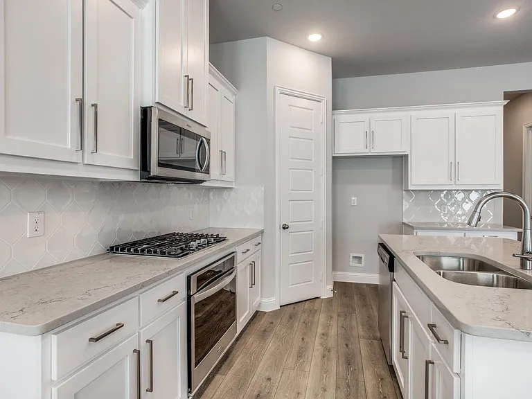 4628 Piedras Lanzar Dr — Photo 8