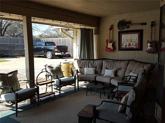4th image of 2704 Shadow Wood Ct